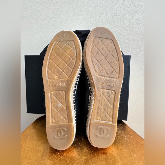 CHANEL Black Lambskin Leather Espadrilles, Size 9-9.5 (Chanel size 40) - Picture 11 of 16
